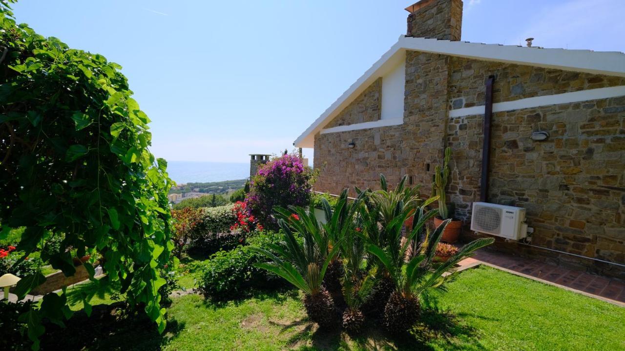 Villa Monte Bianco Castiglione della Pescaia Exteriör bild